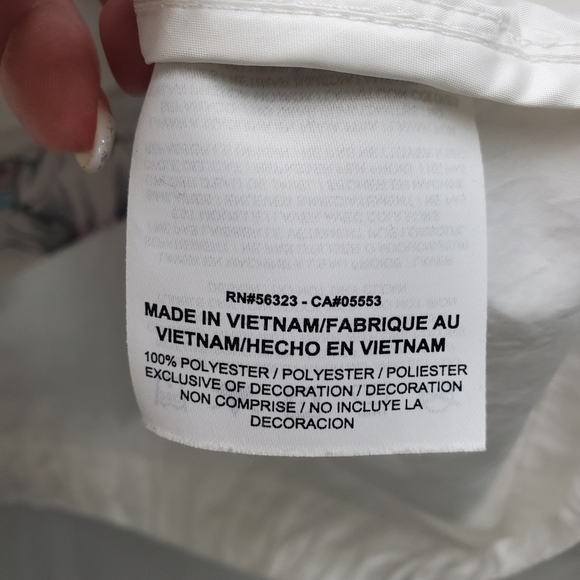 Nike Windrunner Cropped Hooded Jacket White Floral Colorblocked Like NEW - Picture 13 of 15